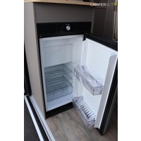 LMC Innovan 640 140pk Automaat | Lengtebedden | Luifel | Panoramadak | Inlegramen | Cruise Control | Nieuw uit voorraad leverbaar | Foto #26