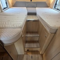 Hymer B580 MC 177PK Enkele Bedden 2X Airco Zonnepanelen Trekhaak Bearlock Foto #19