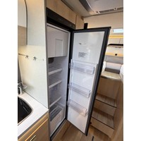 Hymer B580 MC 177PK Enkele Bedden 2X Airco Zonnepanelen Trekhaak Bearlock Foto #32