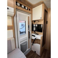 Dethleffs Advantage 7051 DBM Queensbed Hefbed Maxxfan Zonnepaneel Bearlock Foto #20