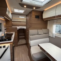 Rapido C55 9T-Automaat Enkele Bedden Lithium Omvormer Trekhaak Foto #10