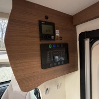 Rapido C55 9T-Automaat Enkele Bedden Lithium Omvormer Trekhaak Foto #32