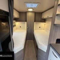 Hobby Optima Ontour  T 70 E Enkele Bedden Grote Badkamer Luifel Foto #2