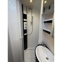 Hobby Optima Ontour  T 70 E Enkele Bedden Grote Badkamer Luifel Foto #20
