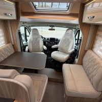 Bürstner T726 G Limited 9T-Automaat Enkele Bedden Hefbed 5 Persoons Foto #11