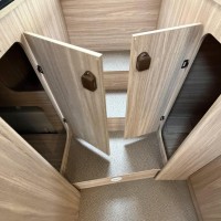 Bürstner T726 G Limited 9T-Automaat Enkele Bedden Hefbed 5 Persoons Foto #40