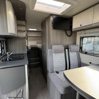 Hobby V65 GE Optima Ontour Enkele Bedden Fietsenrek Luifel Schotel Foto #6