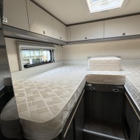 Hobby V65 GE Optima Ontour Enkele Bedden Fietsenrek Luifel Schotel Foto #10