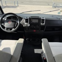 Lmc I735 Explorer Automaat Enkele Bedden Hefbed Zonnepaneel Foto #31