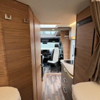 Weinsberg 640 MEG Pepper Edition 170PK Automaat Enkele Bedden Schotel Luifel Foto #16