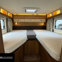 Knaus 650 MEG Platinum Automaat Enkele Bedden Zonnepaneel Luifel Foto #2