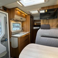 Knaus 650 MEG Platinum Automaat Enkele Bedden Zonnepaneel Luifel Foto #9