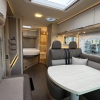 Eura mobil 675 SB Profila **** 9-Traps Automaat Luifel Lift-Fietsenrek Luchtvering Foto #8