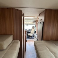 Weinsberg 600 MEG CaraCompact Enkele Bedden Luifel 2X Airco Foto #16