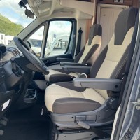 Weinsberg 600 MEG CaraCompact Enkele Bedden Luifel 2X Airco Foto #22