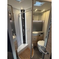 Dethleffs Pulse I6811 EB Lage Enkele Bedden Hefbed Luifel Omvormer Trekhaak Foto #21