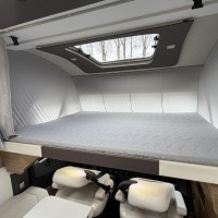 Adria Sonic Plus 700 DC Quensbed EP Level 2X Airco Hefbed Zonnepaneel Foto #9