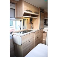 Adria Matrix Plus 670 DC Foto #10