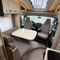 Dethleffs Globebus GT T007 9-T Automaat 160PK Queensbed Luifel Schotel Foto #12