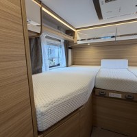 Dethleffs Globebus GT T007 9-T Automaat 160PK Queensbed Luifel Schotel Foto #18