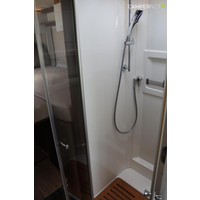 Hymer BML-T 780 Masterline 177pk Automaat | 7.89m | SLC AL-KO Chassis | Lengtebedden | Gasoven | Leder | Gescheiden douche | Adaptive Cruise | Foto #19