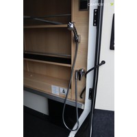 Hymer BMC-T 580 | 170pk Automaat | Lithium accu | Dubbele bodem | LED koplampen | Centrale deurvergrendeling opbouw | Lengtebedden | Abus extra slot | Foto #37