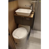 LMC Tourer T660G 70 Jaar Editie 140pk Automaat | Grote garage| Lengtebedden | Luifel | 9" Zenec Multimedia | Foto #19