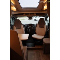 Lmc Tourer Lift H664 170pk Automaat | Lengtebedden | Hefbed | Dieselverwarming | Grote garage | Fietsendrager | Multimedia systeem | Foto #7