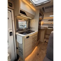 Hymer B580 MC 177PK Enkele Bedden 2X Airco Zonnepanelen Trekhaak Bearlock Foto #14