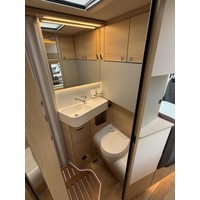 Hymer B580 MC 177PK Enkele Bedden 2X Airco Zonnepanelen Trekhaak Bearlock Foto #23