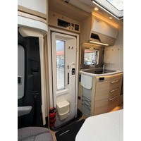 Hymer B580 MC 177PK Enkele Bedden 2X Airco Zonnepanelen Trekhaak Bearlock Foto #24