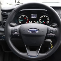 Etrusco T6.9 SF Complete Selection 155pk | Lengtebedden | Luifel | Grote Garage | Achteruitrijcamera | Lichtmetalen Velgen | Foto #2