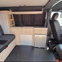 Volkswagen campers KOMBI uit 2010 Foto #1