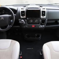 Burstner  Ixeo Time 726 G 165pk | 5e zitplaats | Zonnepanelen | Hefbed | Achteruitrijcamera| Thule lift fietsendrager | Lengtebedden | Bearlock | Foto #5