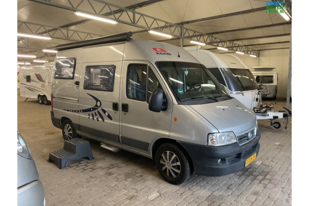 Tweedehands Adria campers camper kopen