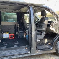 Volkswagen campers KOMBI originele Caravelle uitvoering uit 2017 Foto #17