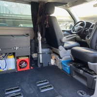 Volkswagen campers KOMBI originele Caravelle uitvoering uit 2017 Foto #18