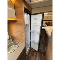 Weinsberg 600MEG Pepper 9-T Automaat 180PK 2X Airco Seitz Luifel Foto #17