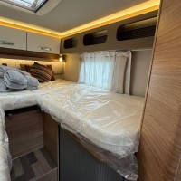 Weinsberg 600MEG Pepper 9-T Automaat 180PK 2X Airco Seitz Luifel Foto #18