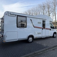 Lmc H737 Sportline Queensbed Hefbed Zonnepaneel Luifel Fietsenrek Foto #22