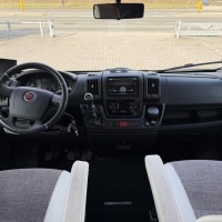 Lmc H737 Sportline Queensbed Hefbed Zonnepaneel Luifel Fietsenrek Foto #10