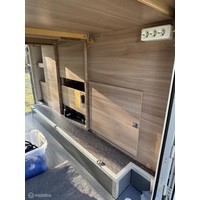 Adria Coral S Axess 600 SL Fiat 2.3 150pk Automaat Euro 5 | Enkele-bedden | Douche/ wc | Garage | 7m Lang | TOPSTAAT Foto #27