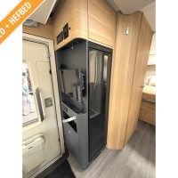 Adria Matrix Plus 670 SC uit 2021 Foto #8