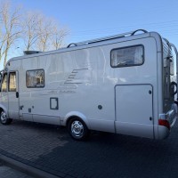 Hymer B 674 SL Automaat Enkele Bedden E&amp;P Level Boven kasten Foto #18