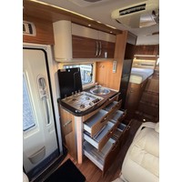 Hymer B 674 SL Automaat Enkele Bedden E&amp;P Level Boven kasten Foto #30