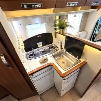 Rapido 650 F  uit 2018 Foto #8