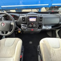 Rapido 650 F  uit 2018 Foto #15