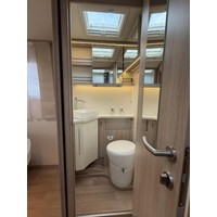 Rapido 696F 9T-Automaat 160PK Queensbed Face To Face Lift-Fietsenrek Foto #23