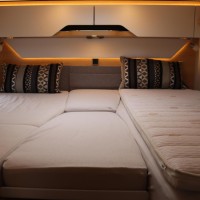 Hymer BMC-T 600 Blackline 170pk Automaat | Zonnepanelen | Lithium | Omvormer | Lengtebedden | Adaptive Cruise | Bearlock | Foto #1