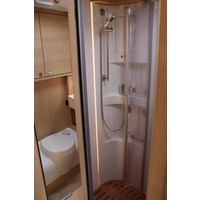 Hymer BMC-T 600 Blackline 170pk Automaat | Zonnepanelen | Lithium | Omvormer | Lengtebedden | Adaptive Cruise | Bearlock | Foto #3